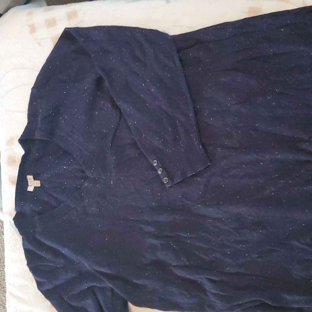 Talbots 2x sweater with confetti pattern and button detail at the sleeve
